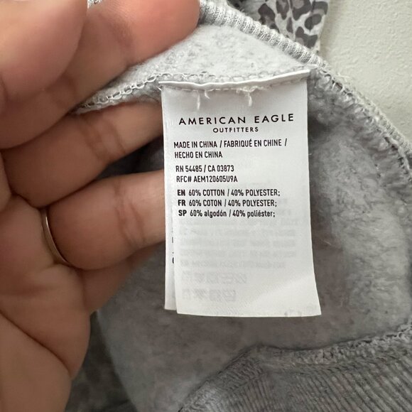 American Eagle Womens Gray Leopard Print Jegging Fit Sweater Size Small - Picture 4 of 5